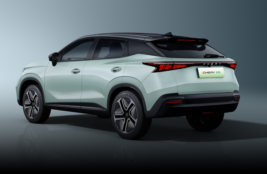 Light-Shadow-Stream-Line-Body